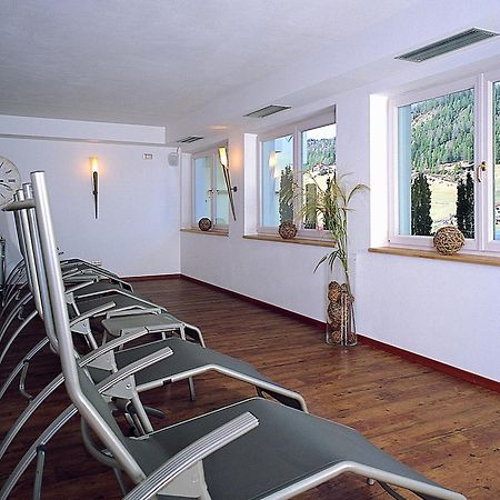 Garni Hotel Bel Vert Selva di Val Gardena Luaran gambar