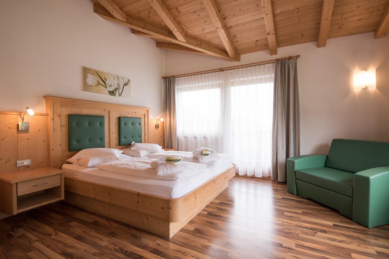 Garni Hotel Bel Vert Selva di Val Gardena Luaran gambar
